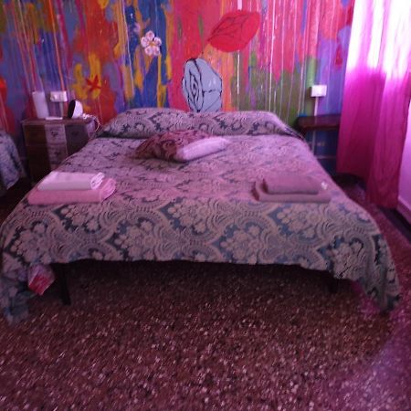 The Artist Place Apartment Венеция Екстериор снимка